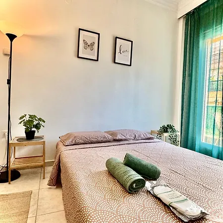 Cyriacus Flat In The Heart Of Apartamento